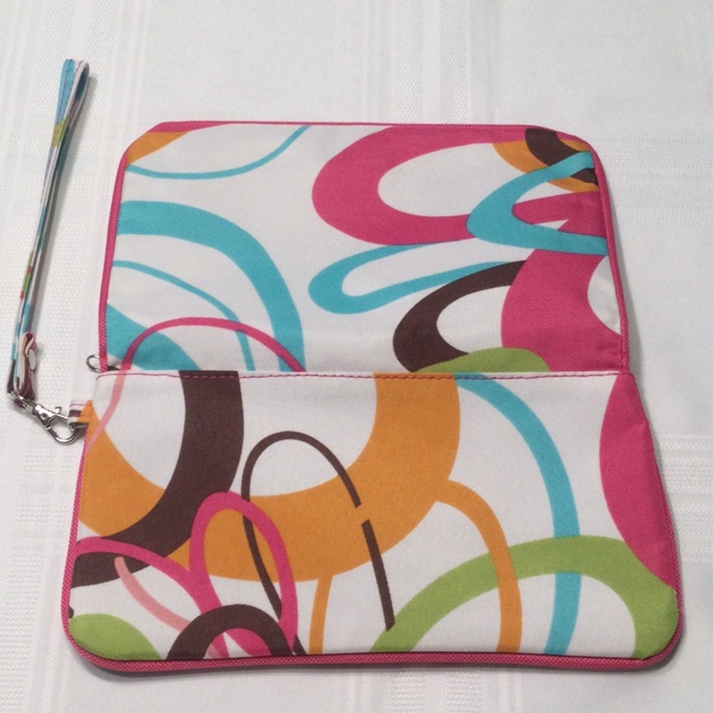 Multi Color Abstract Design Wristlet LNC - Picture 4 of 4